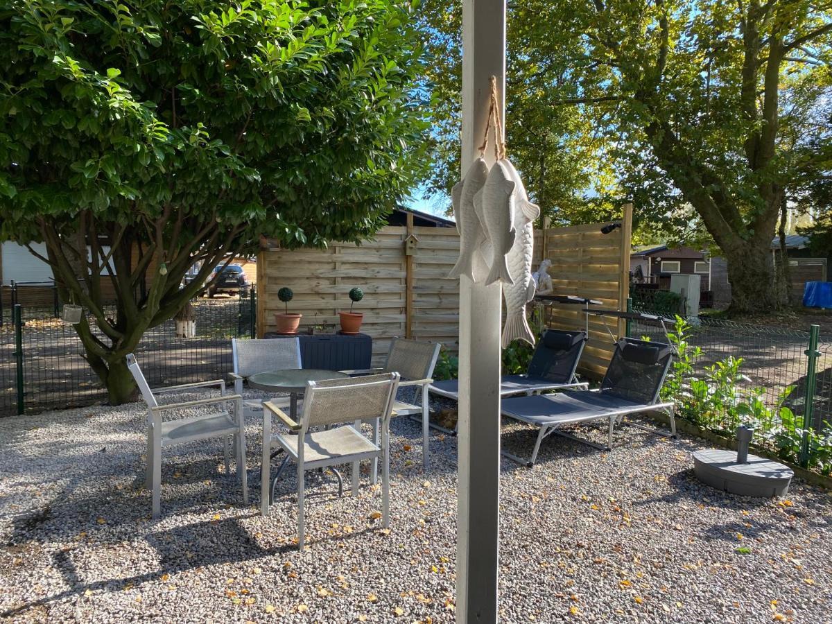 Vakantiehuisje De Waterhoek Geel Esterno foto
